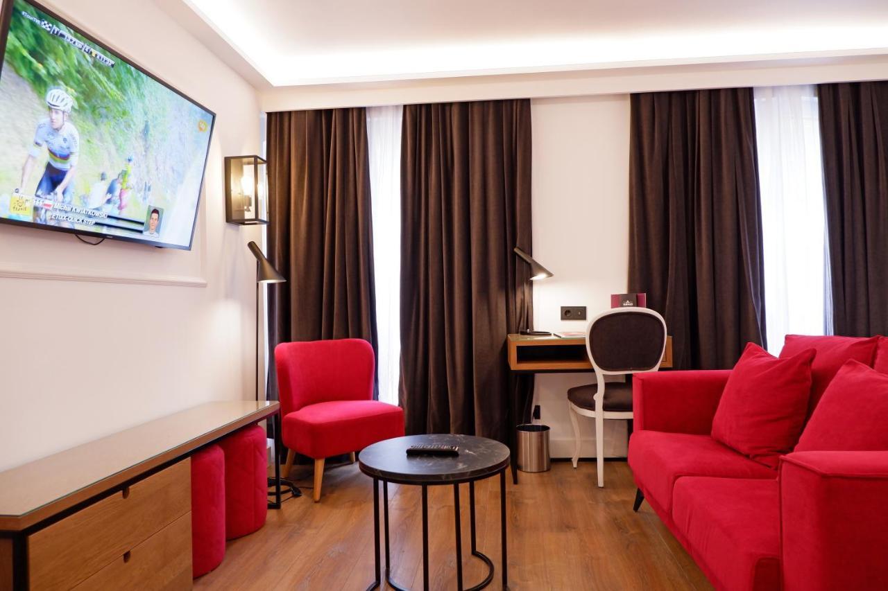 Hotel Colon Plaza Valladolid Exteriör bild